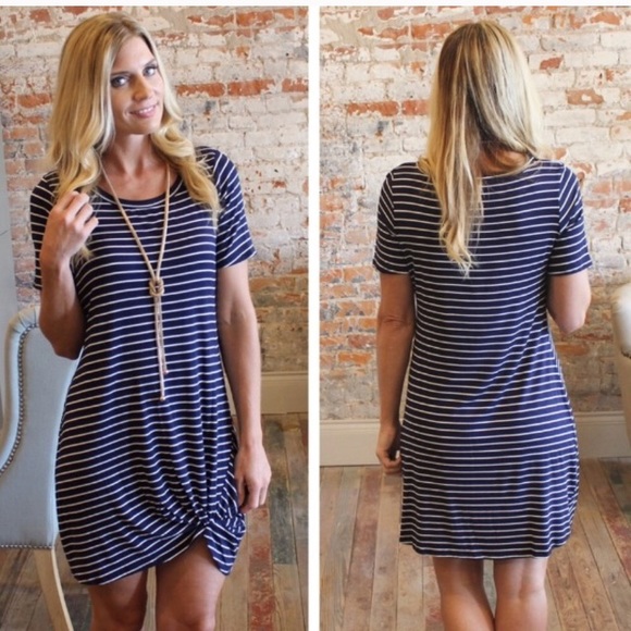 ONLY ONE LEFT! Sz LARGE Navy striped twisted dress - Picture 2 of 4